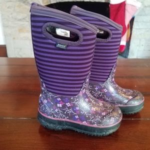 Girls Bog Winter boots size 11